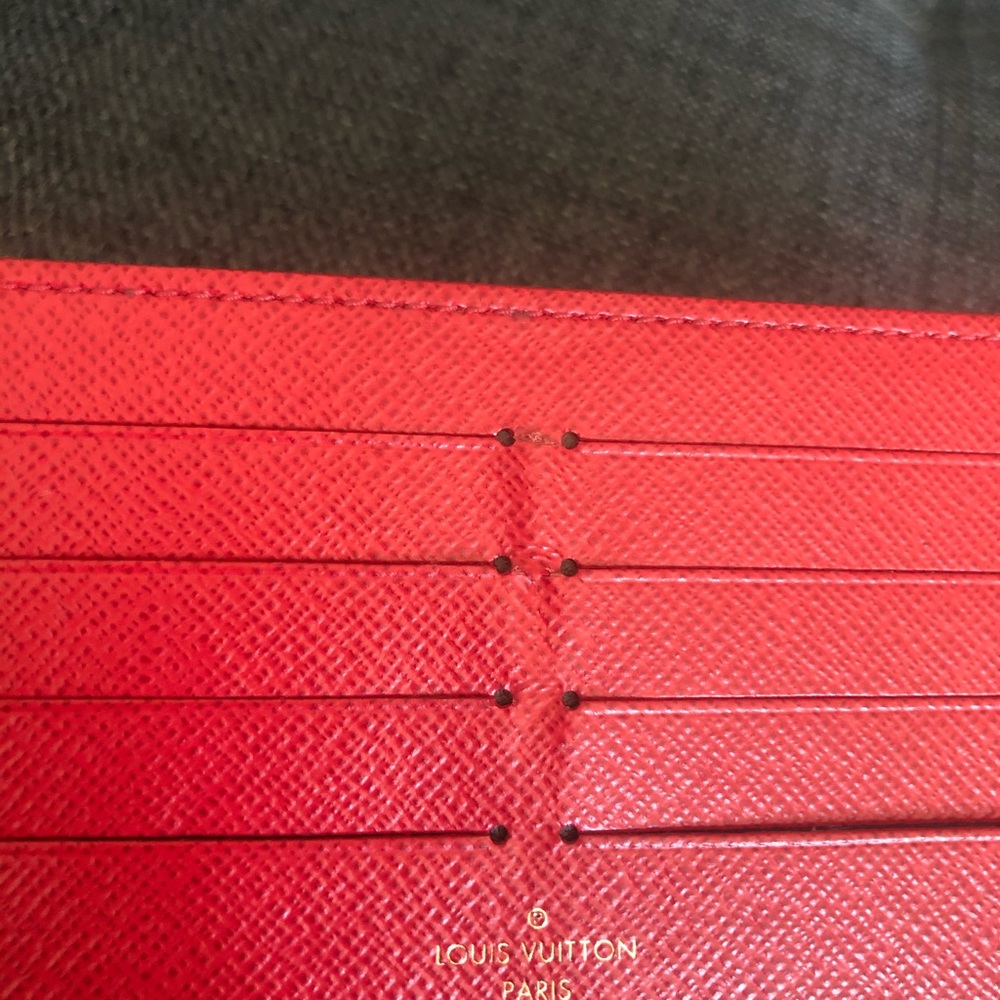 ✨Authentic Louis Vuitton Felicie cardholder wallet - Picture 3 of 11